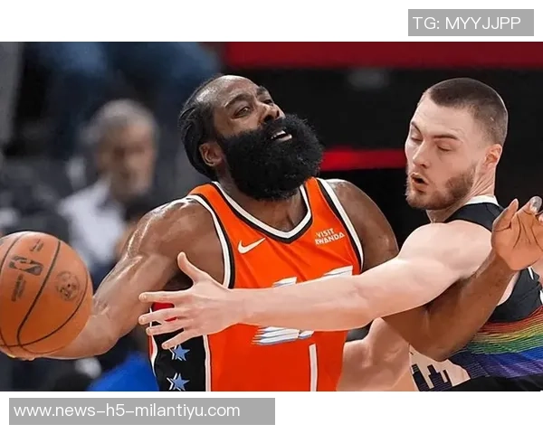 哈登再度燃尽赛场格莱姆斯手肘碰撞引发热议