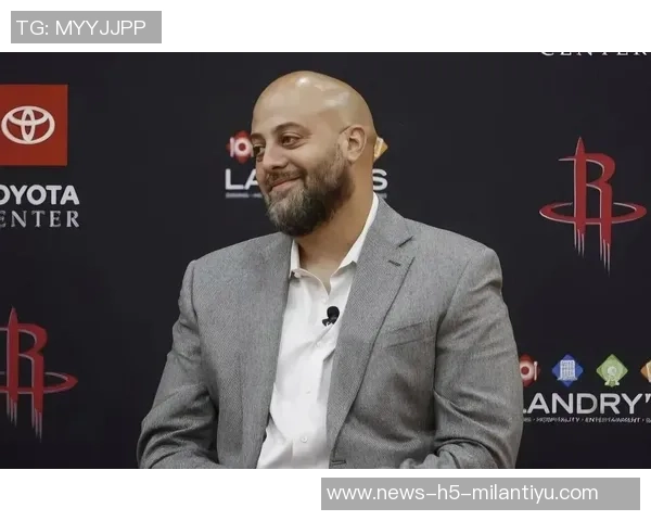 斯通谈球队年轻球员受关注称其他球队频频询问