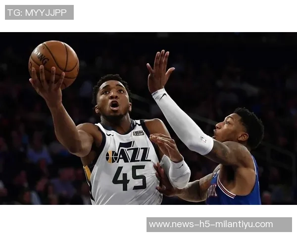 爵士队历史首次单赛季60场以上失利其他球队均有此记录 爵士队历史首次单赛季60场以上失利其他球队均有此记录